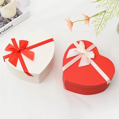 14x15.5x6cm Cosmetic Box Packaging Red Heart Shaped Boxes With Satin Silk